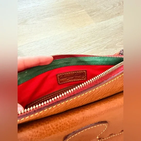 Dooney & Bourke Florentine Leather Crossbody Shoulder Bag Tan Brown Vacchetta - Picture 12 of 14